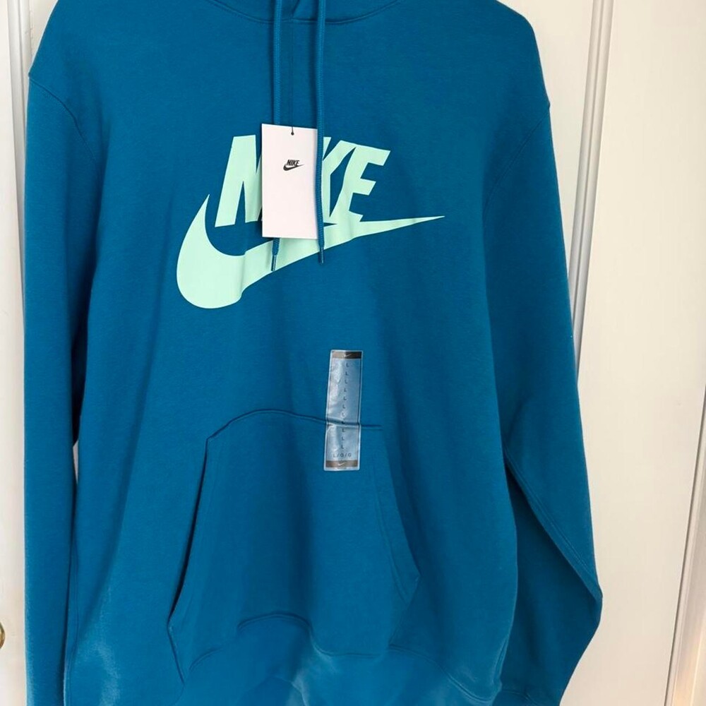 Blue Nike hoodie with light green logo, size L #swoosh #athletic